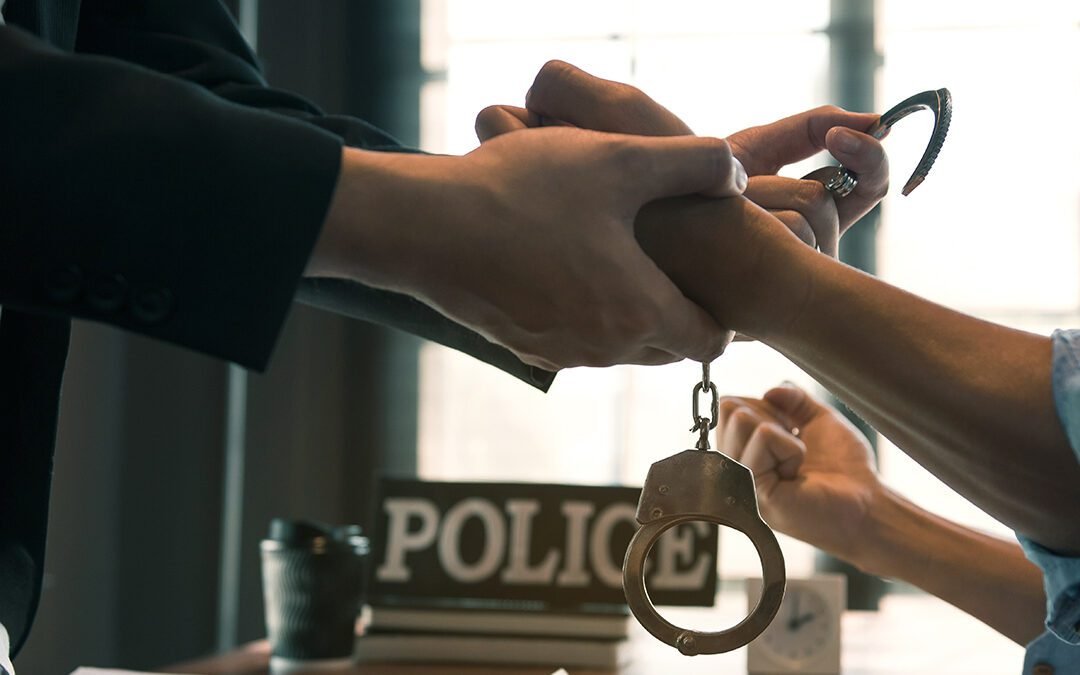 What is Bond Bail vs. Cash Bail?